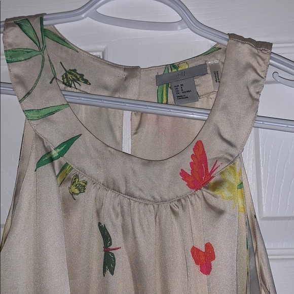 Never worn midi dress - Picture 4 of 4